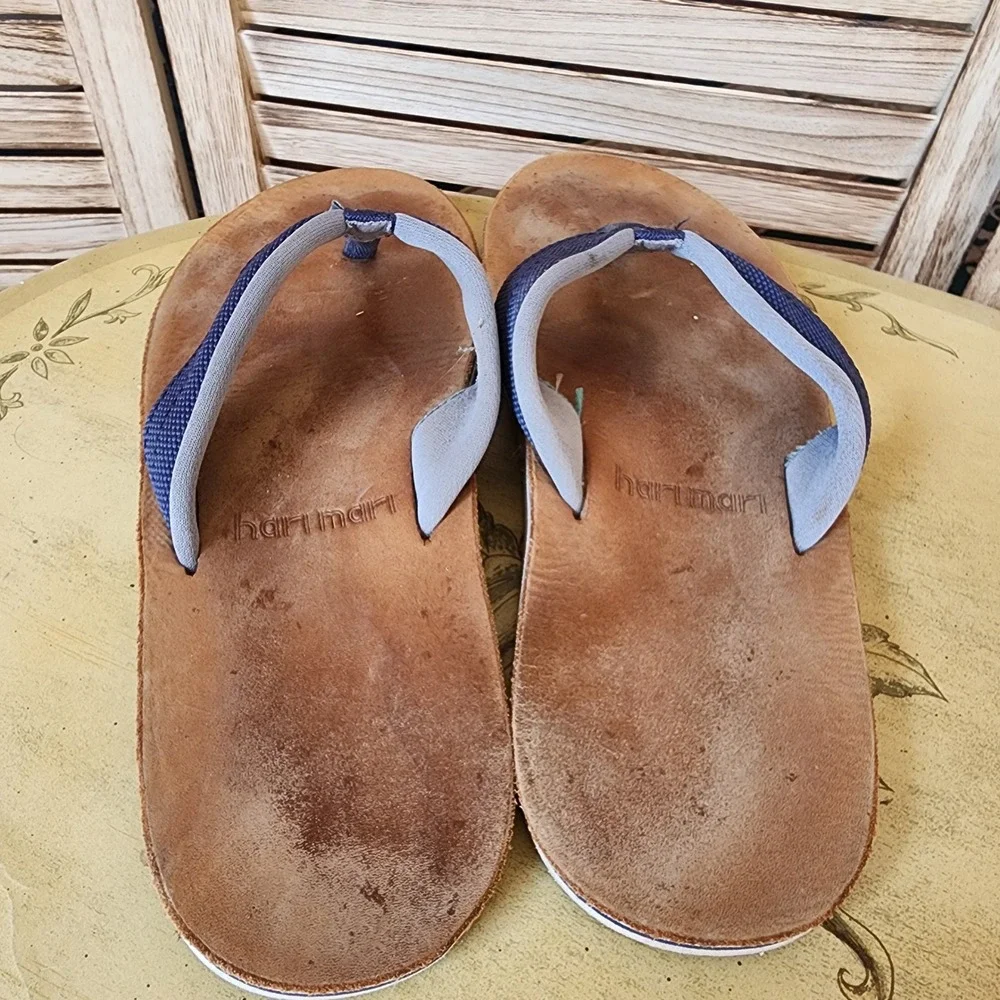 Hari Mari Sz 12 Brown Leather Blue Textile Flip Flop Sandals Casual Resort Vacay